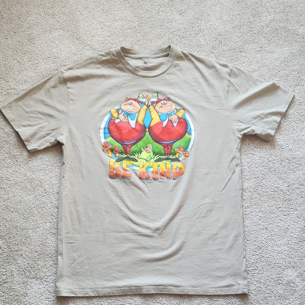 Alice In Wonderland Tweedledee And Tweedledum Be Kind Graphic T-Shirt